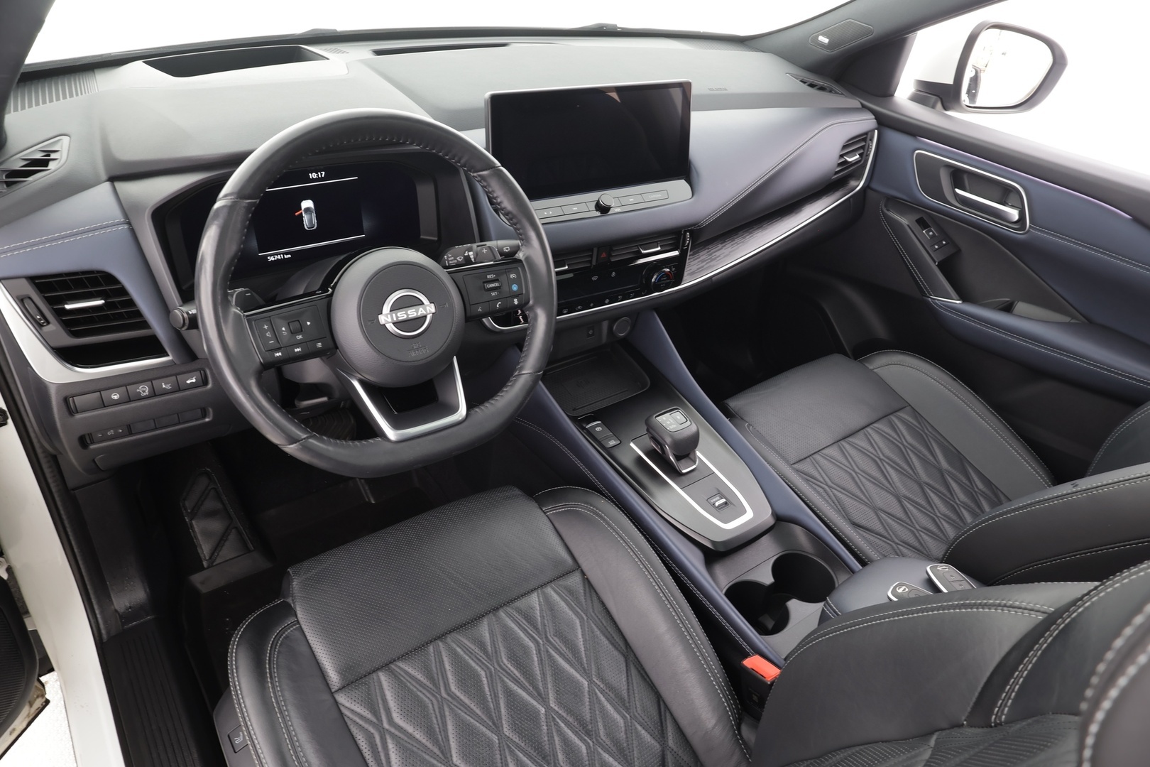 NISSAN Qashqai 2023