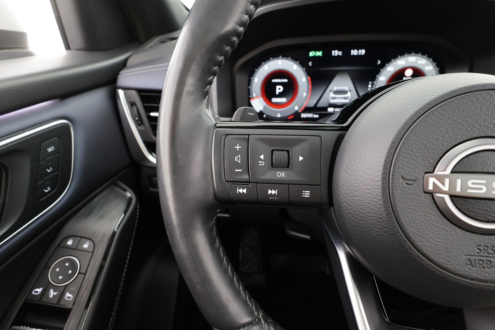 NISSAN Qashqai 2023