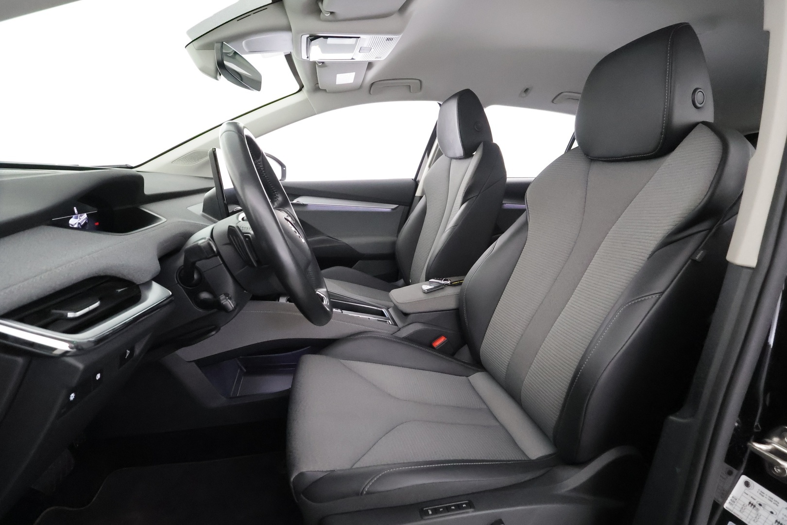 SKODA Enyaq 2022