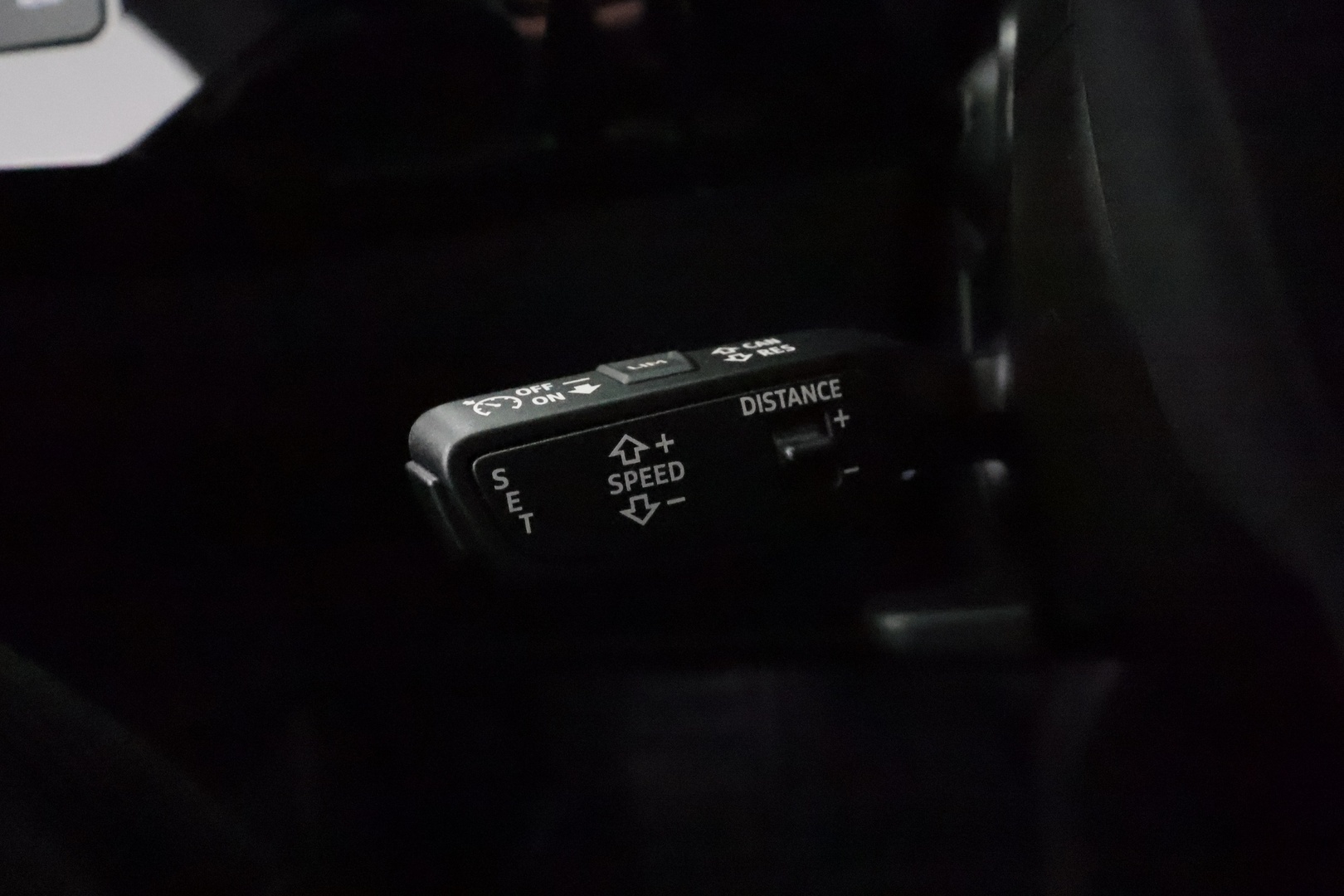 AUDI E-TRON 2023