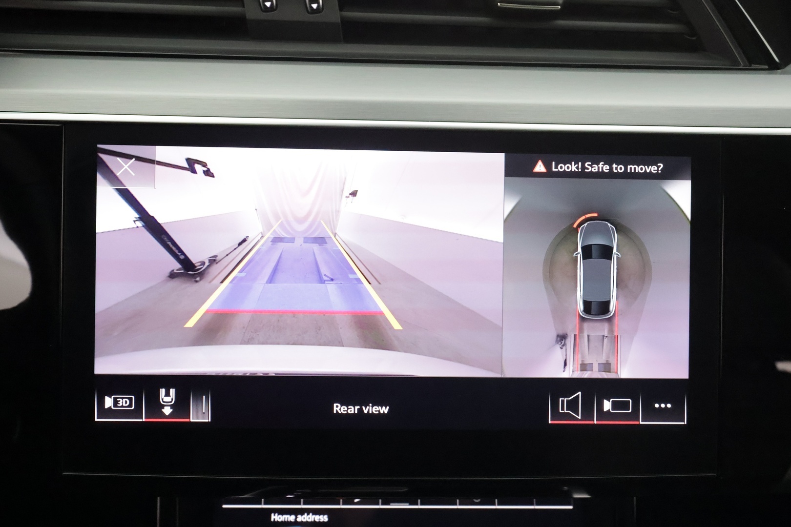 AUDI E-TRON 2023