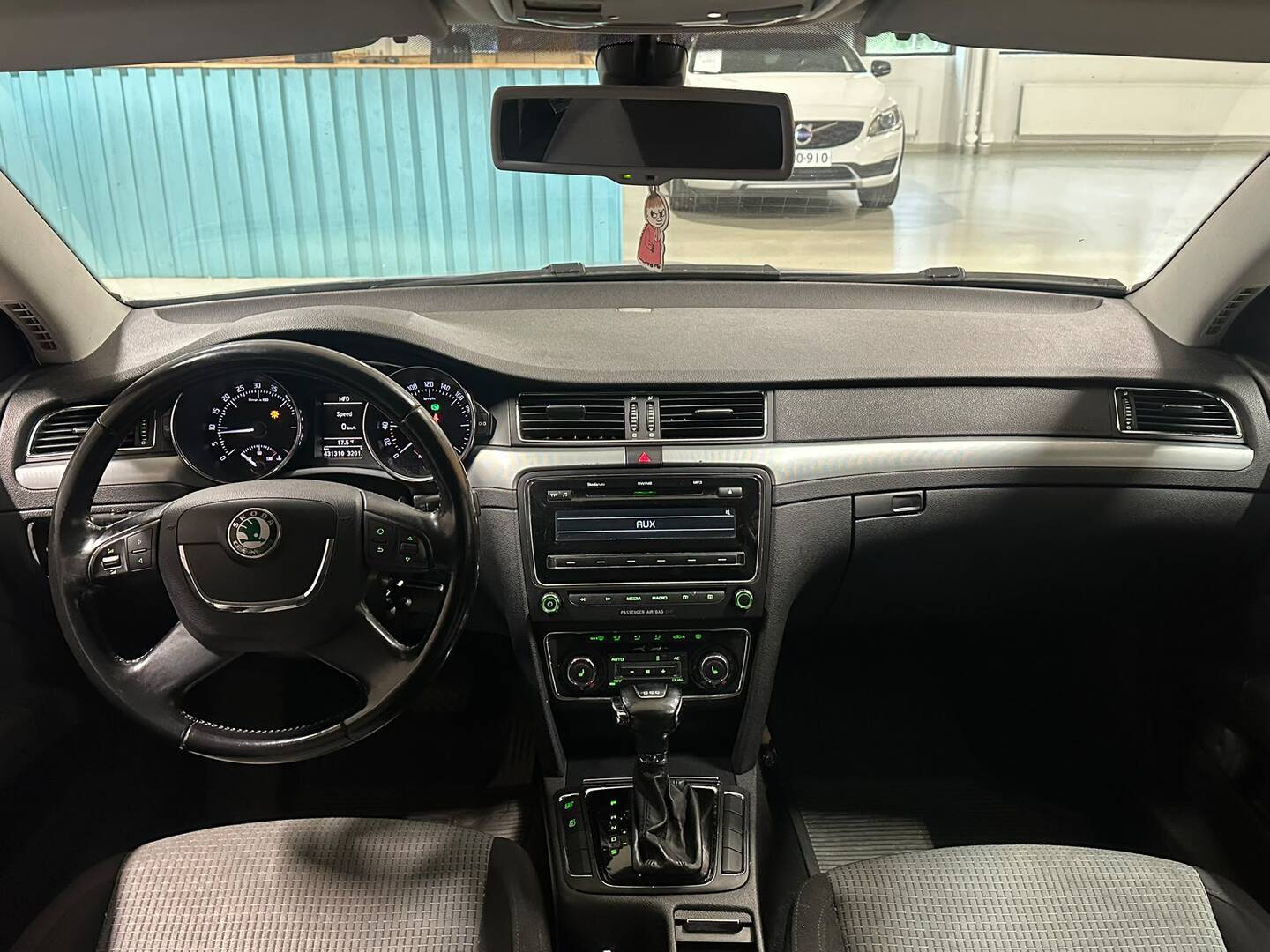 SKODA Superb 2008