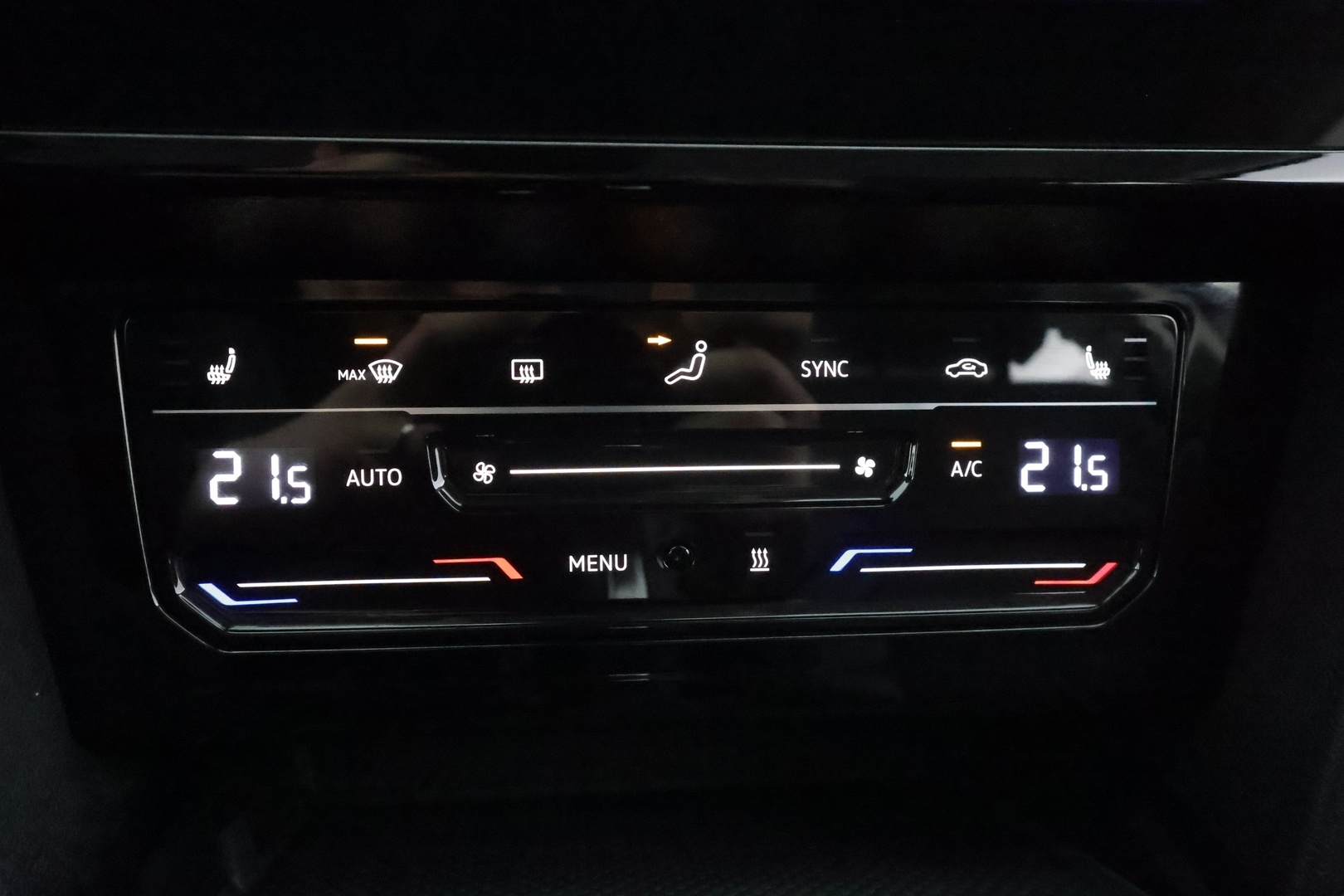 VOLKSWAGEN Passat 2021