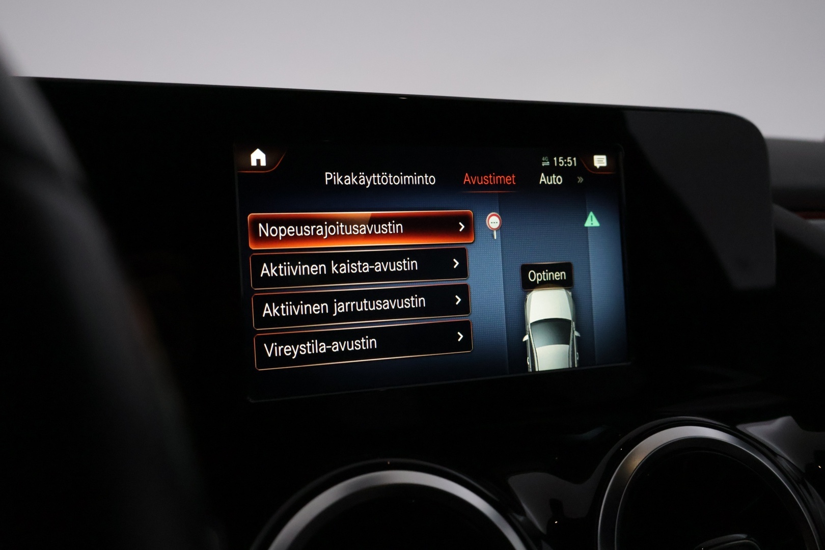 MERCEDES-BENZ B 2019