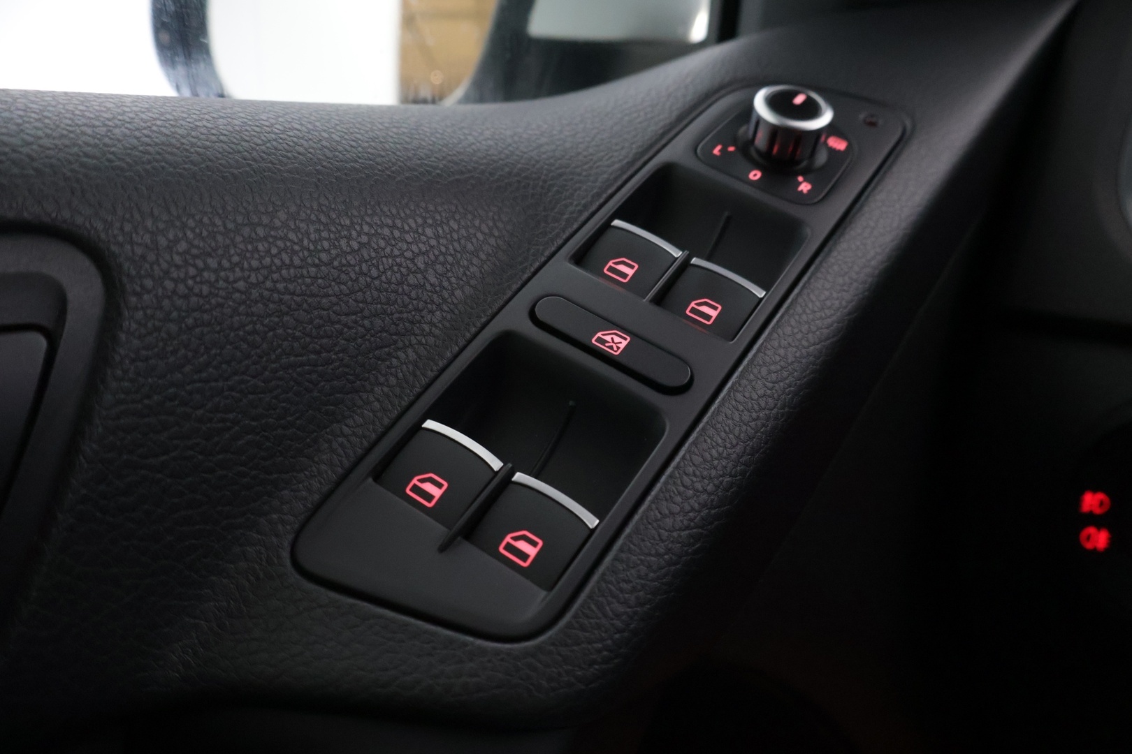 VOLKSWAGEN Tiguan 2014