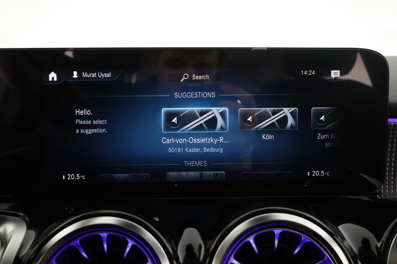 MERCEDES-BENZ EQB 2023
