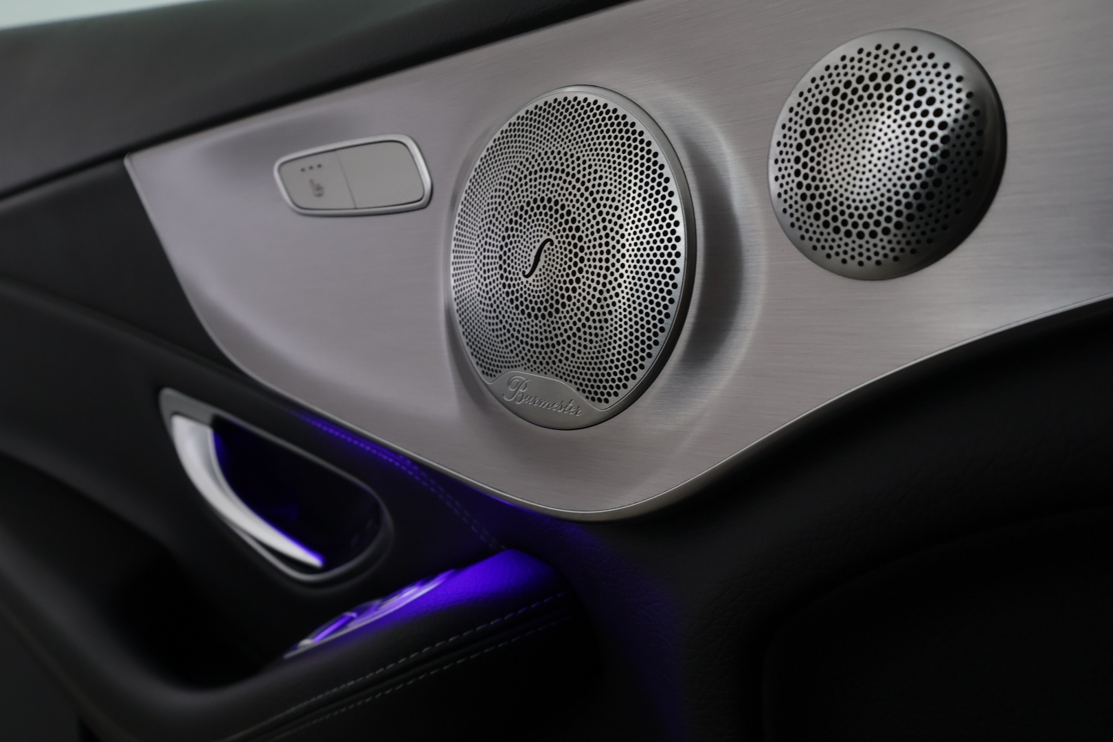 MERCEDES-BENZ C 2019