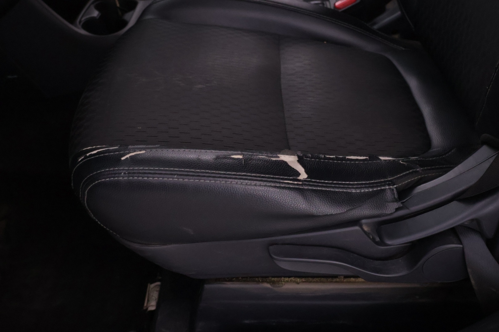 MITSUBISHI Outlander 2014