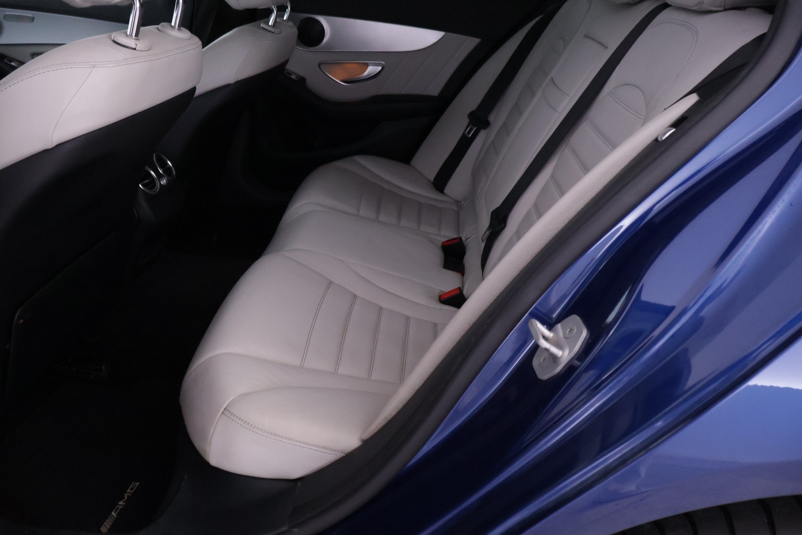 MERCEDES-BENZ C 2016