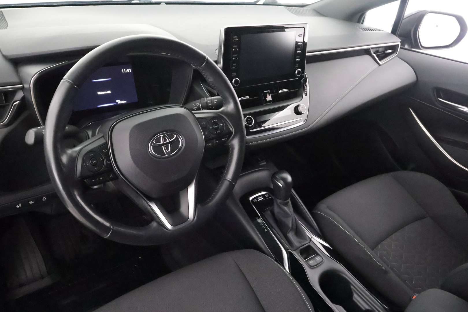 TOYOTA Corolla 2021