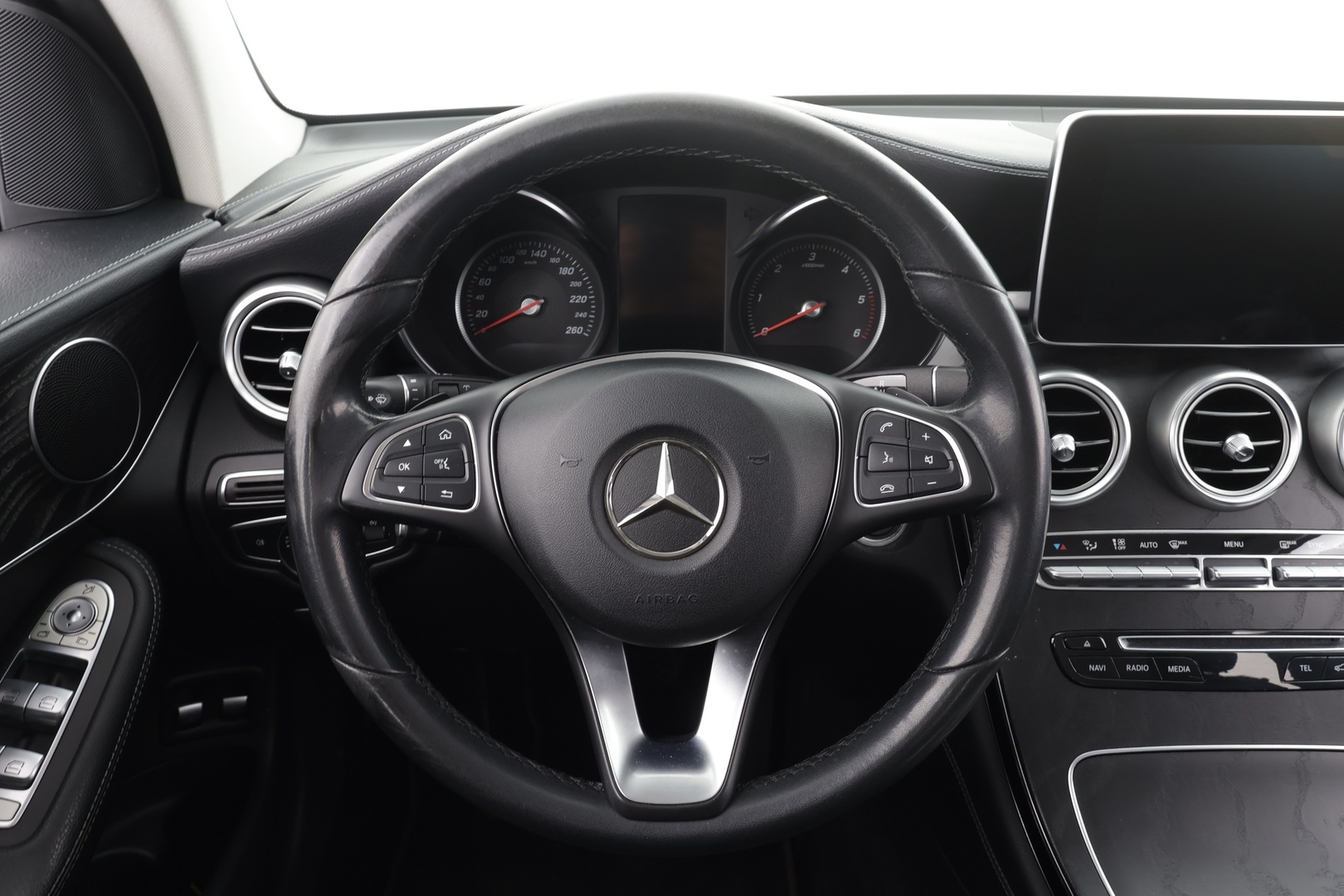 MERCEDES-BENZ GLC 2018