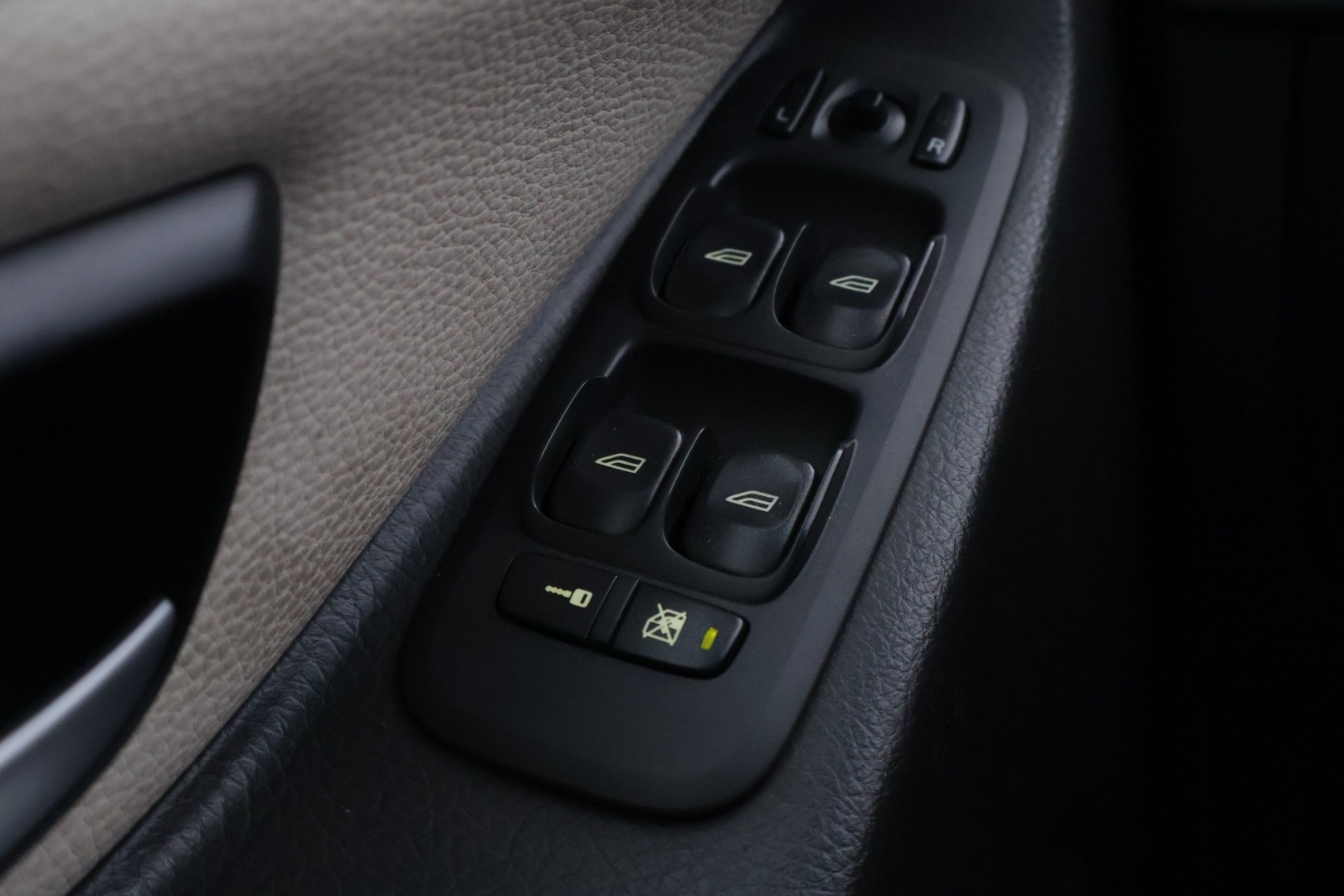 VOLVO XC90 2009