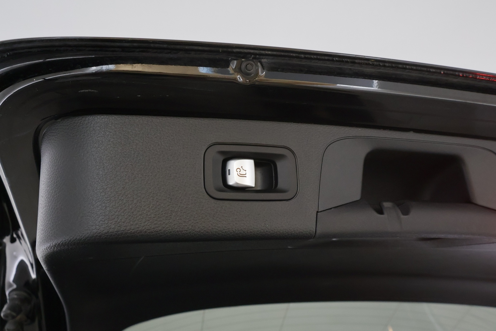 MERCEDES-BENZ GLC 2022