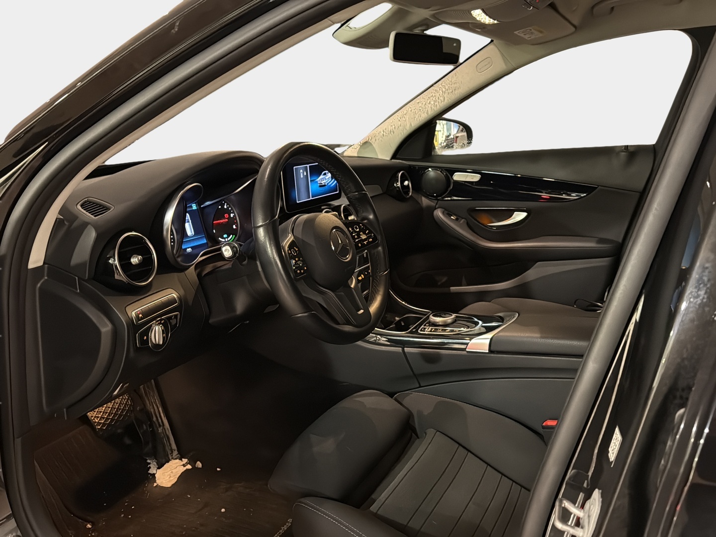 MERCEDES-BENZ C 2020