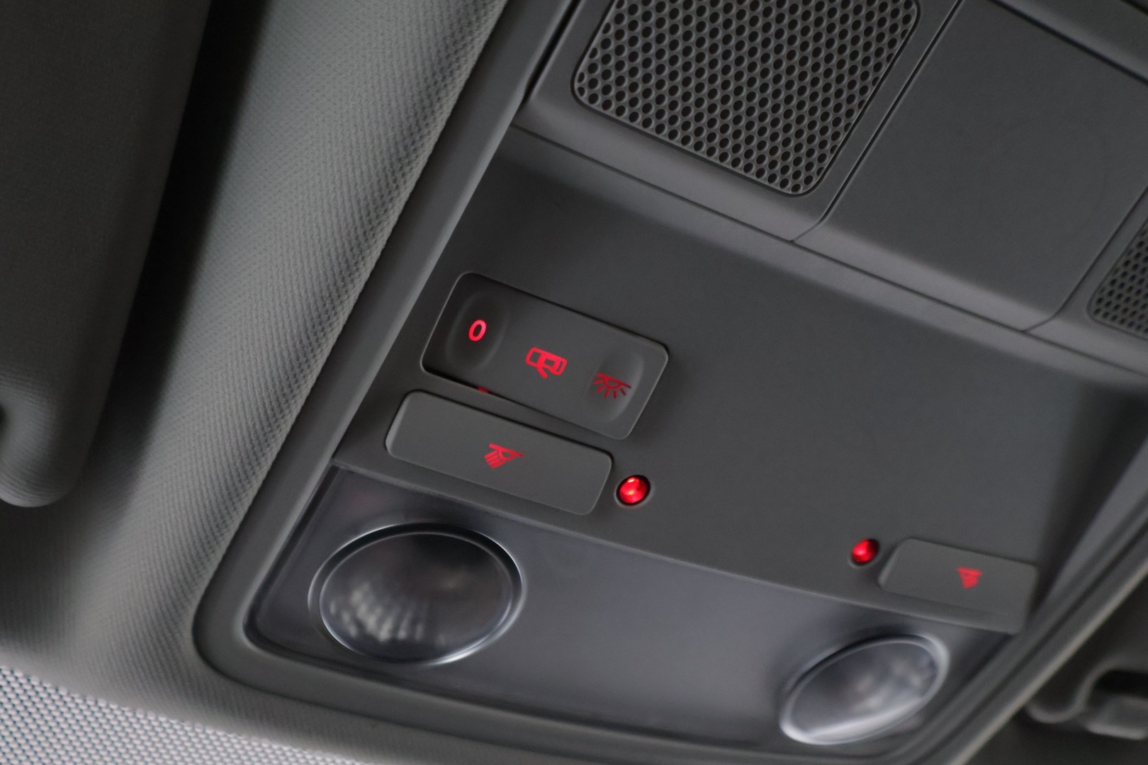 VOLKSWAGEN Golf Plus 2012