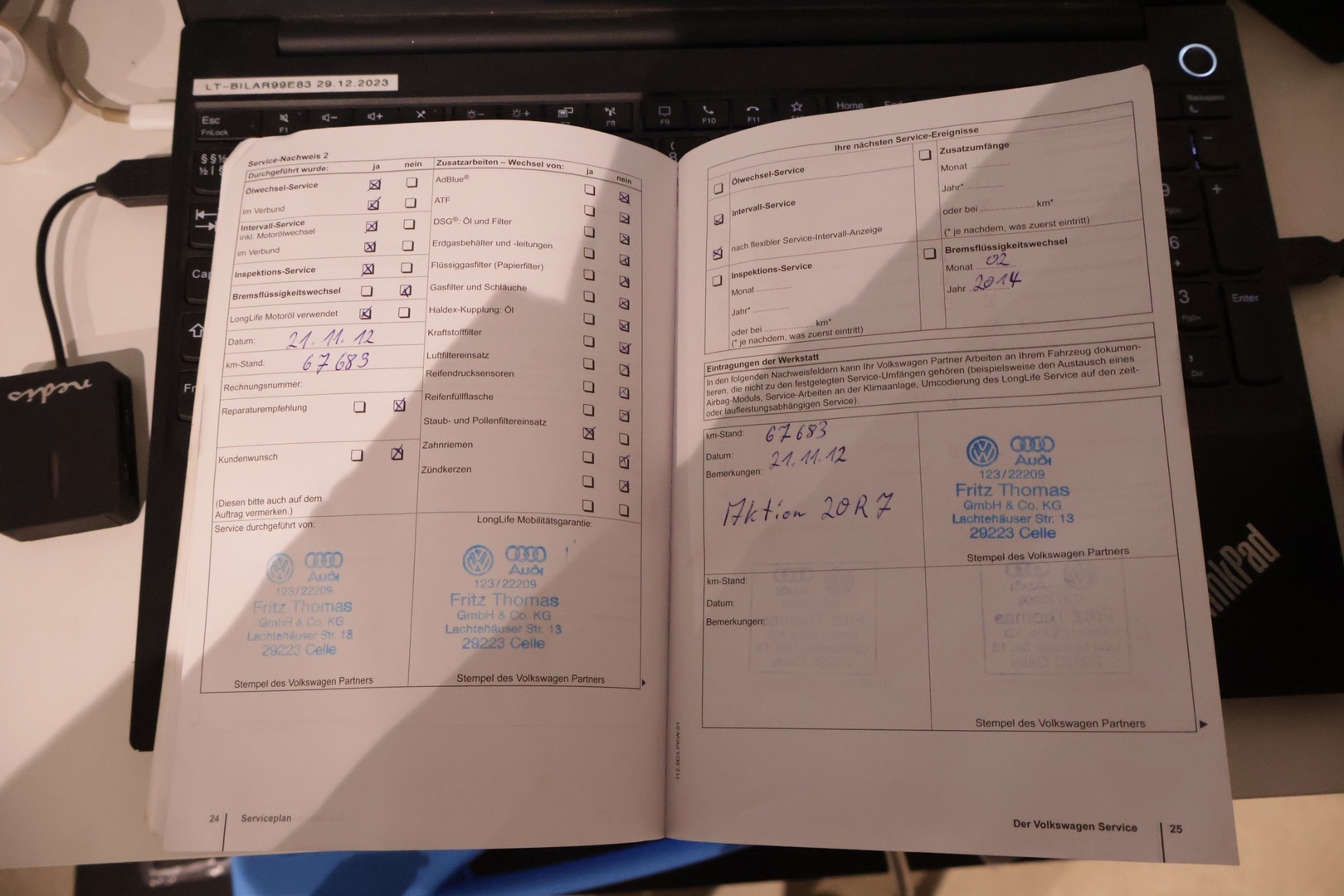 VOLKSWAGEN Passat 2011