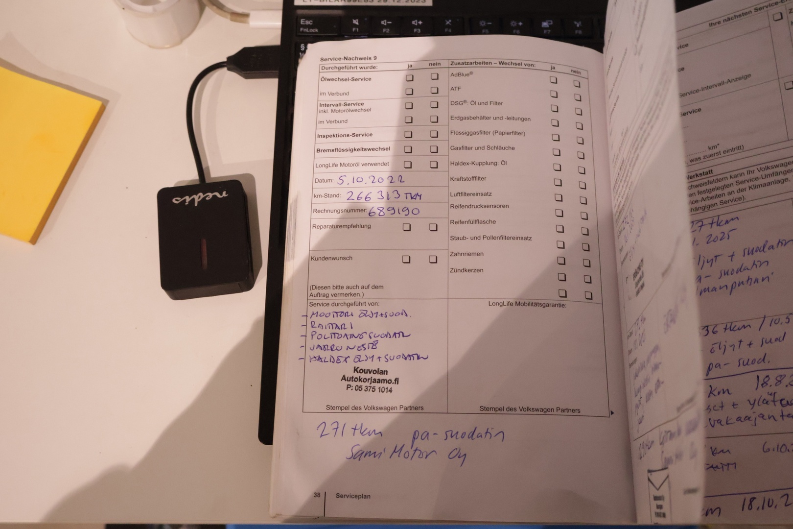 VOLKSWAGEN Passat 2011