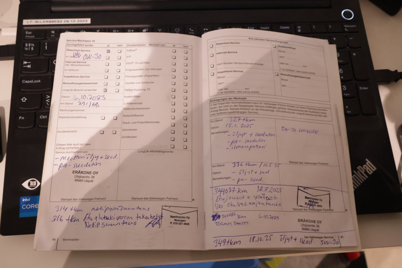 VOLKSWAGEN Passat 2011