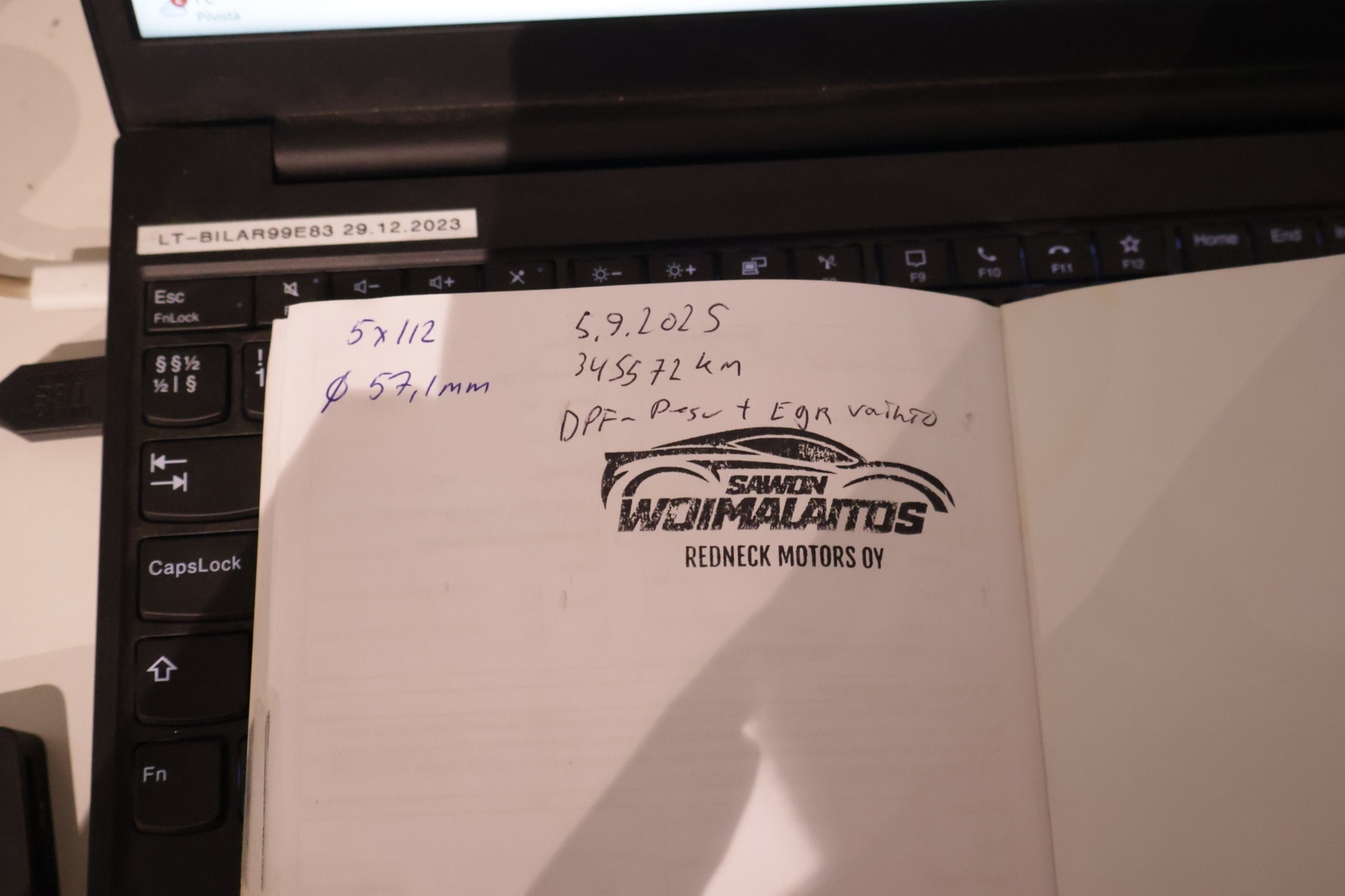 VOLKSWAGEN Passat 2011