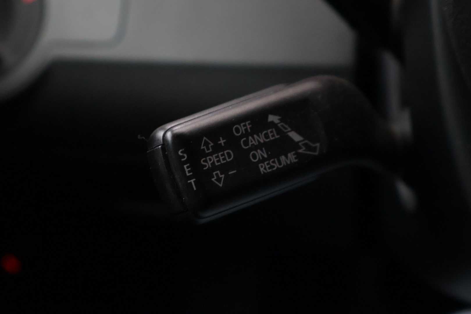 VOLKSWAGEN Passat 2011