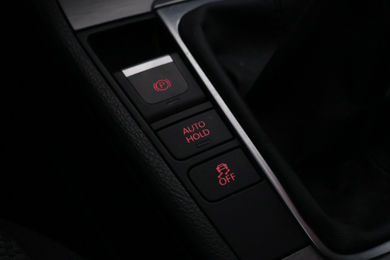 VOLKSWAGEN Passat 2011