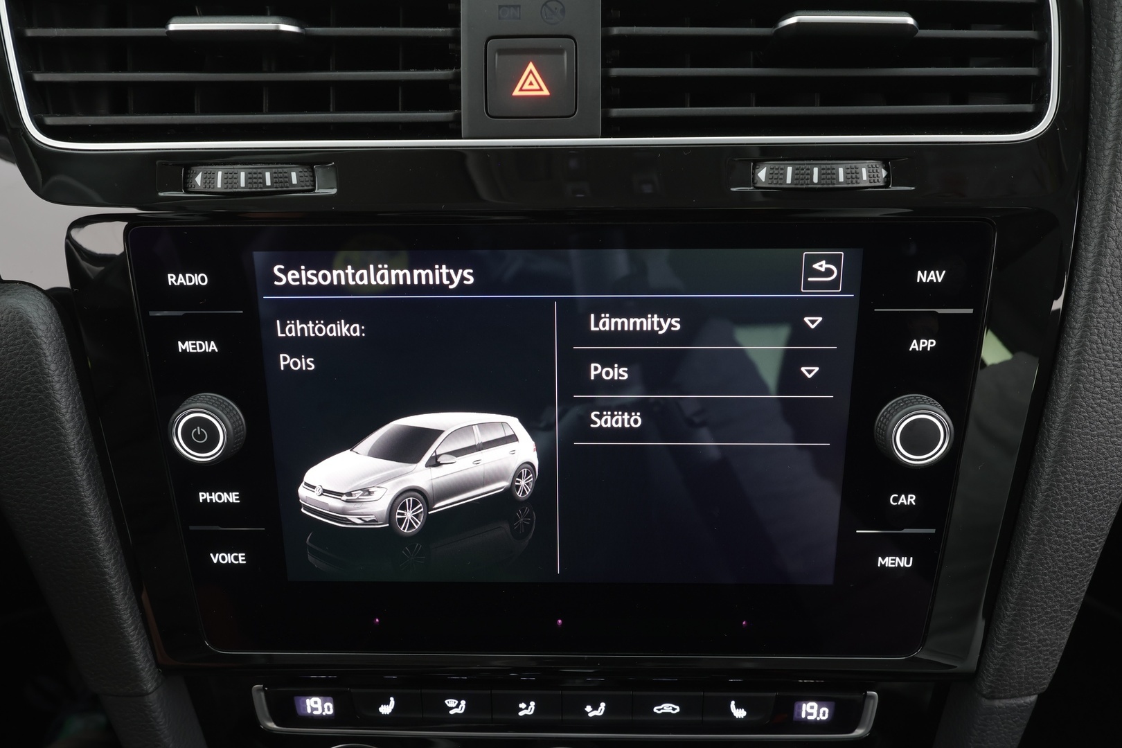 VOLKSWAGEN Golf 2019