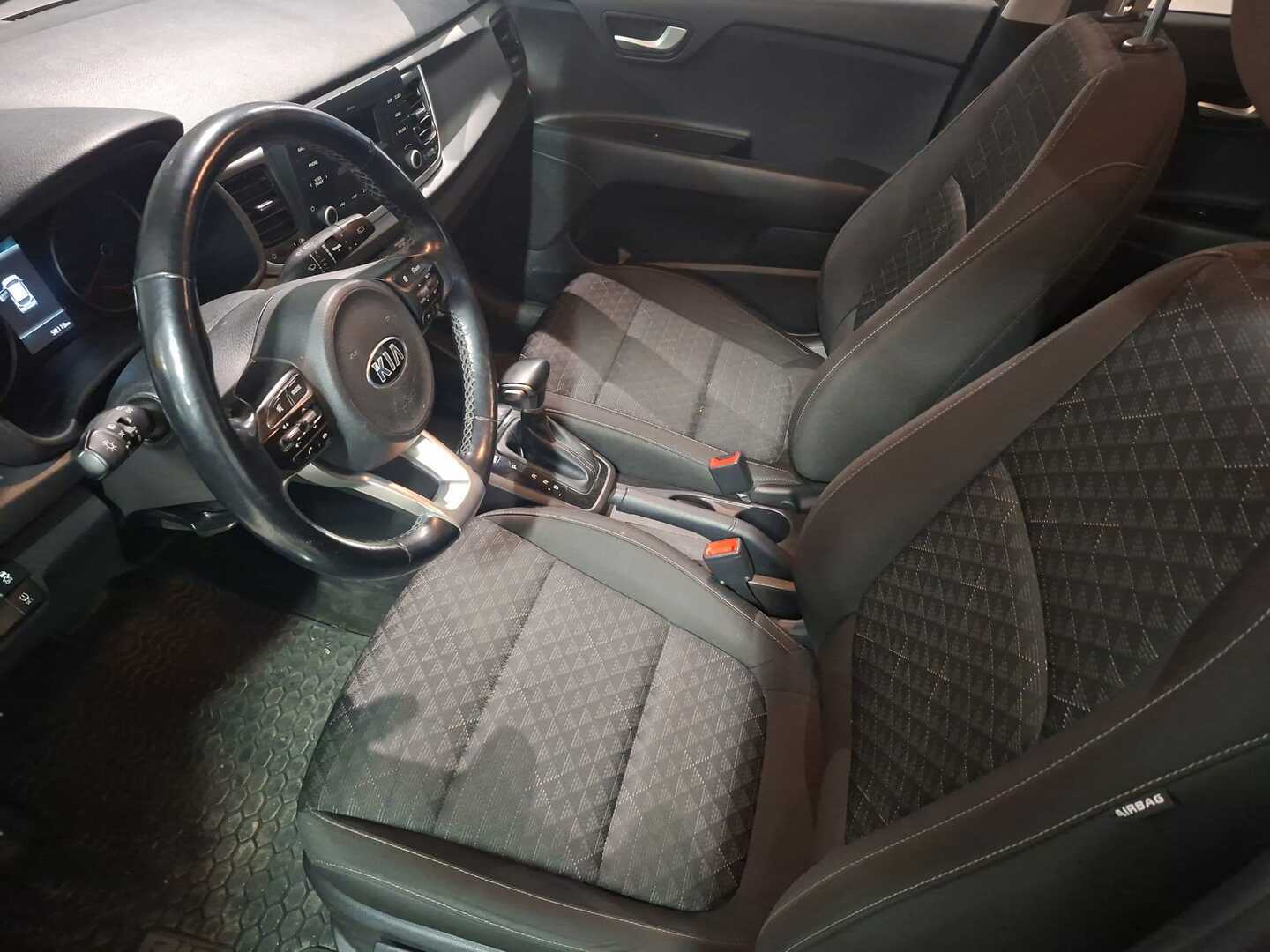 KIA Rio 2021