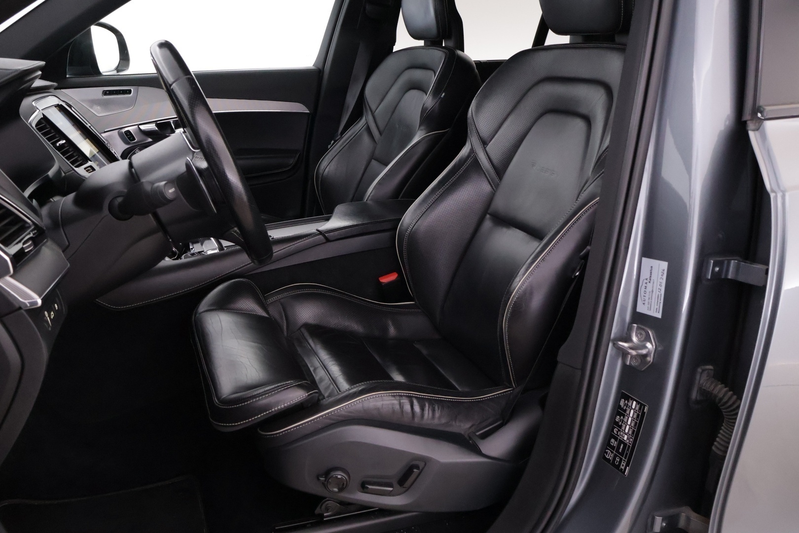 VOLVO XC90 2016