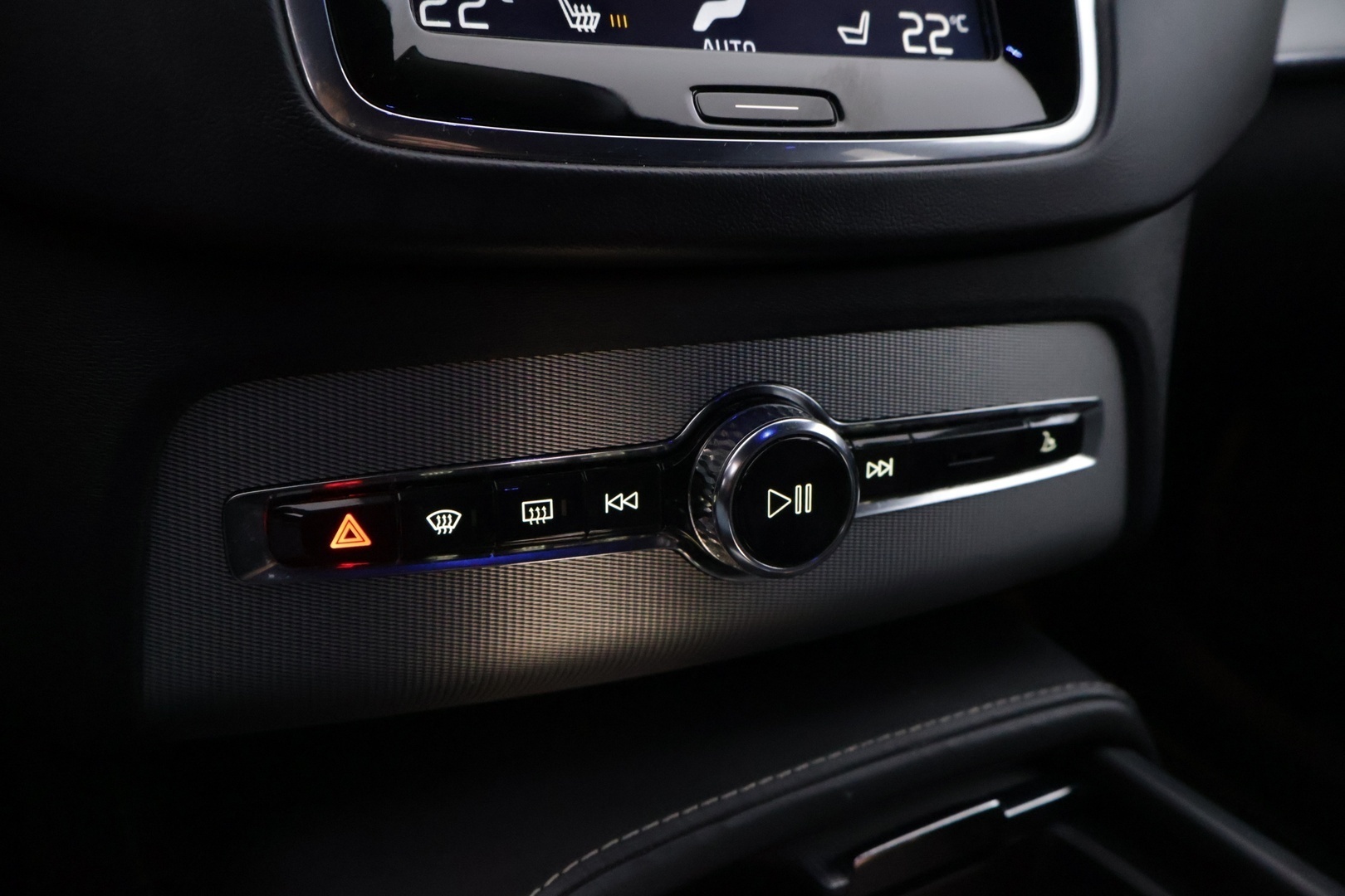 VOLVO XC90 2016