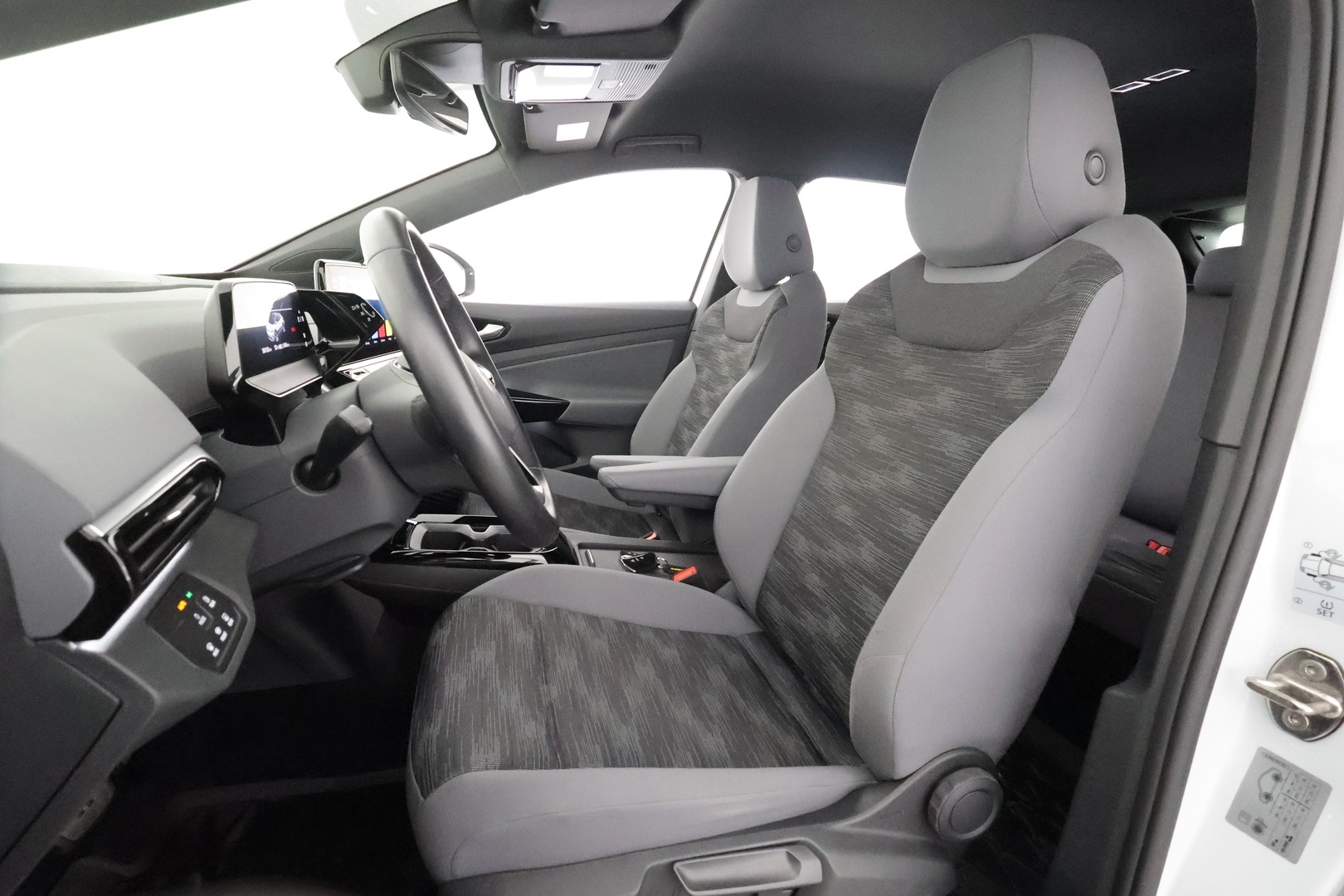 VOLKSWAGEN ID.4 2023