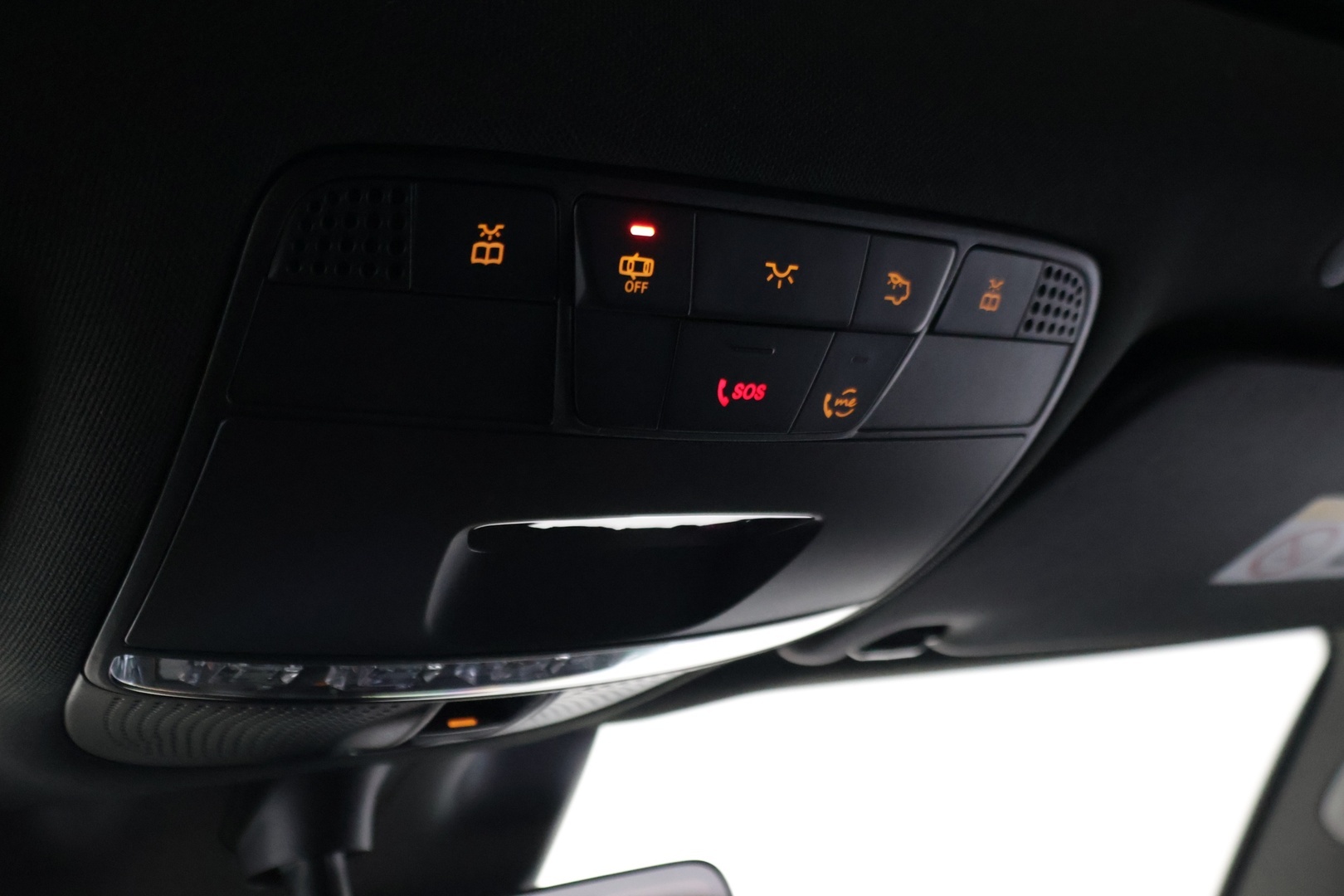 MERCEDES-BENZ EQC 2021