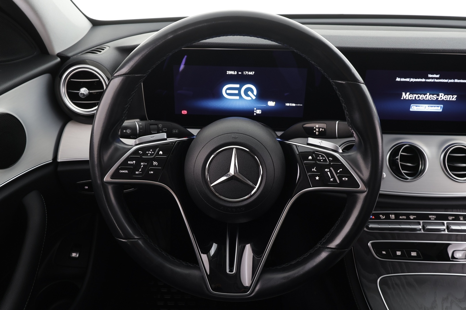 MERCEDES-BENZ E 2021