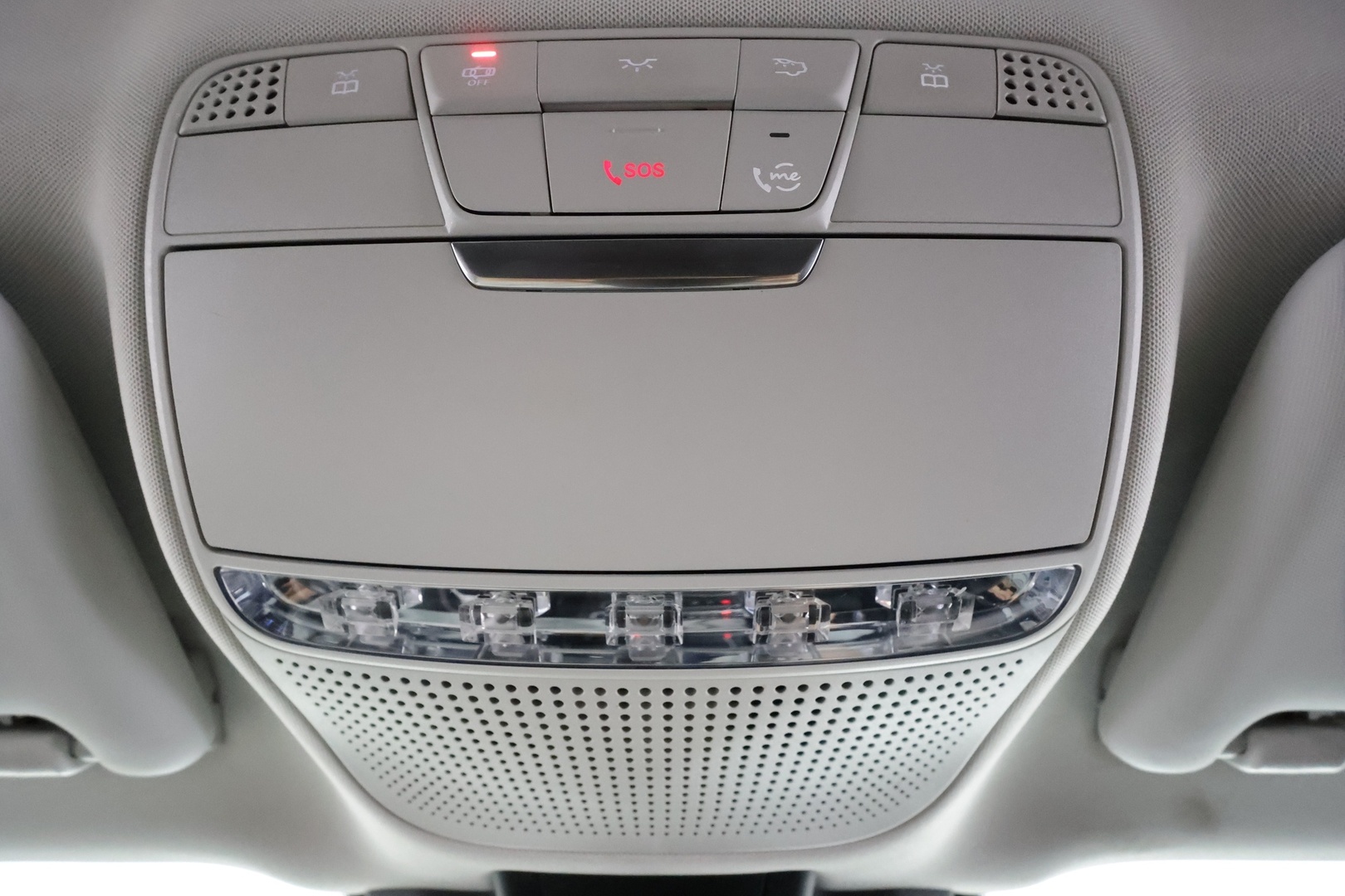 MERCEDES-BENZ E 2021