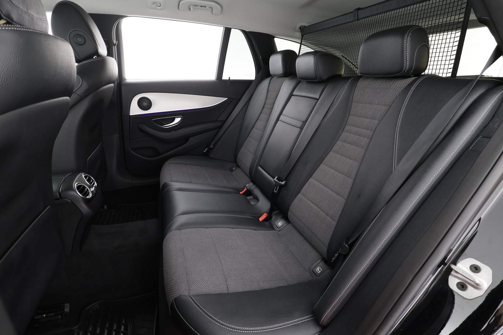 MERCEDES-BENZ E 2021