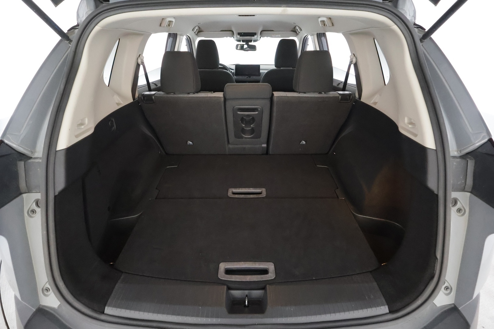 NISSAN X-Trail 2024