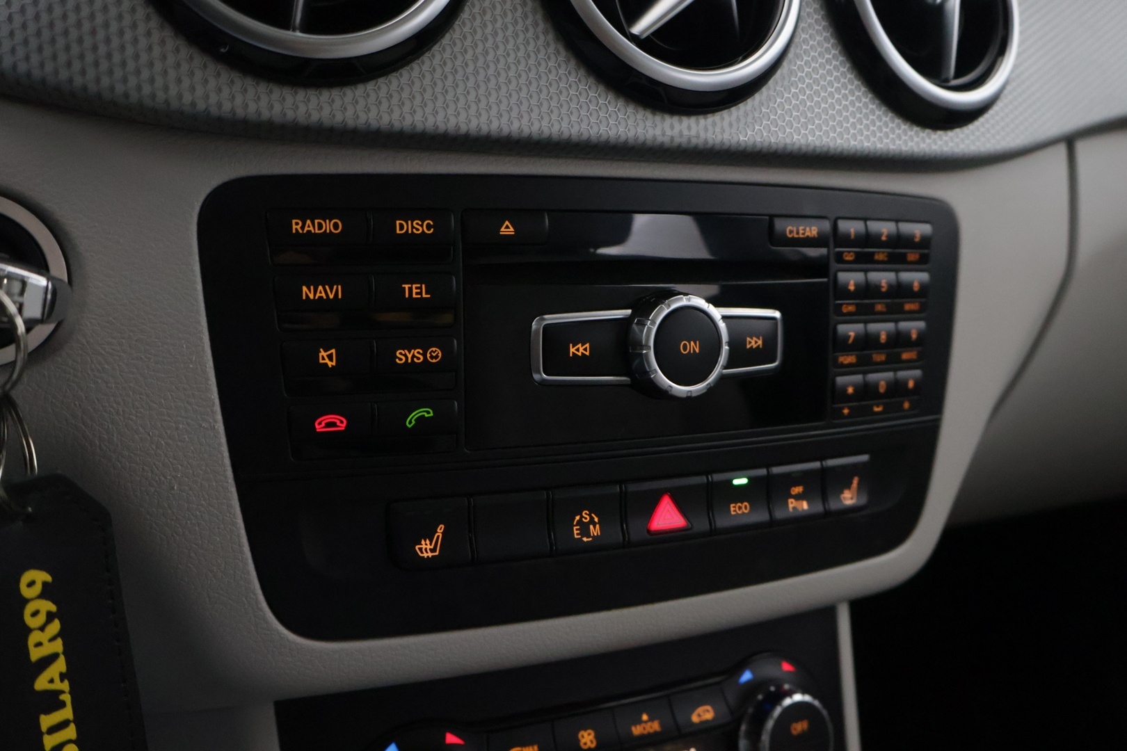 MERCEDES-BENZ B 2013