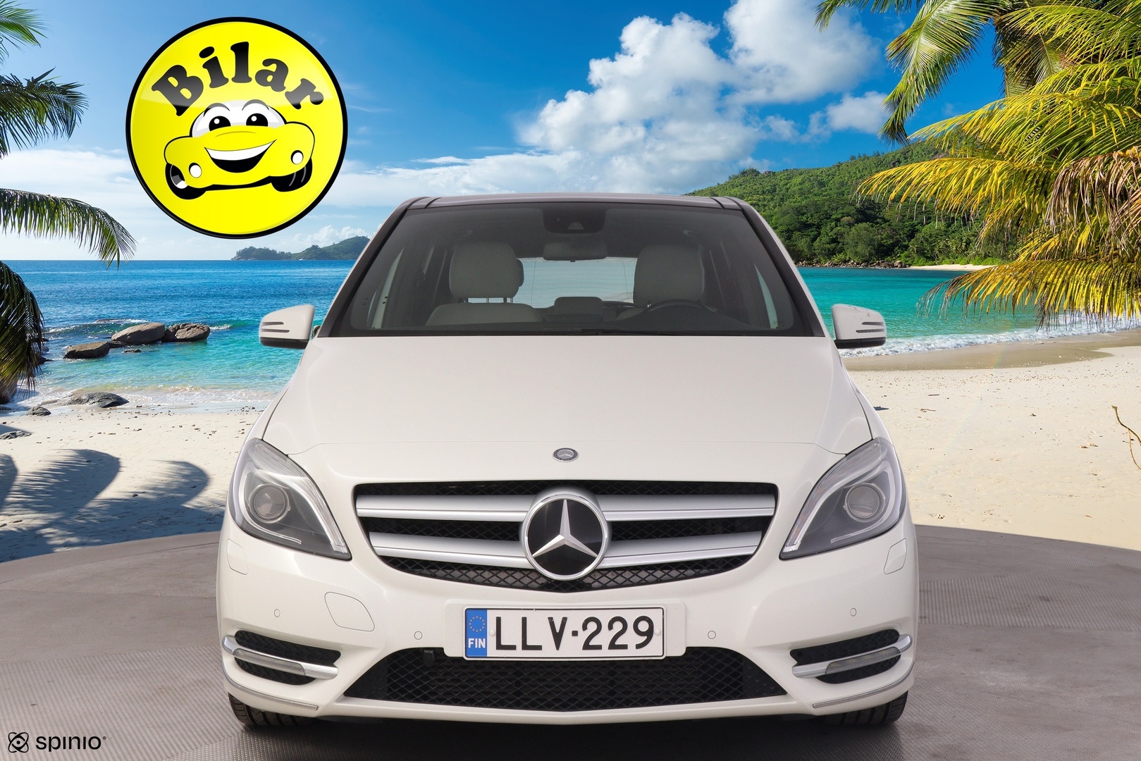 MERCEDES-BENZ B 2013