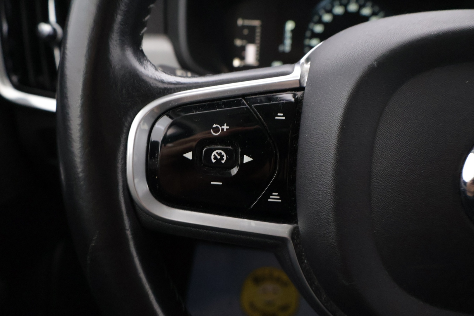 VOLVO V90 2017