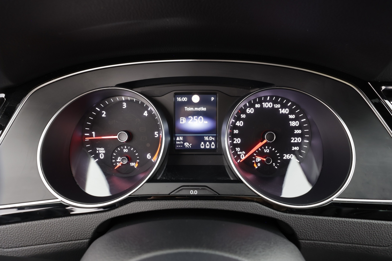 VOLKSWAGEN Passat 2021