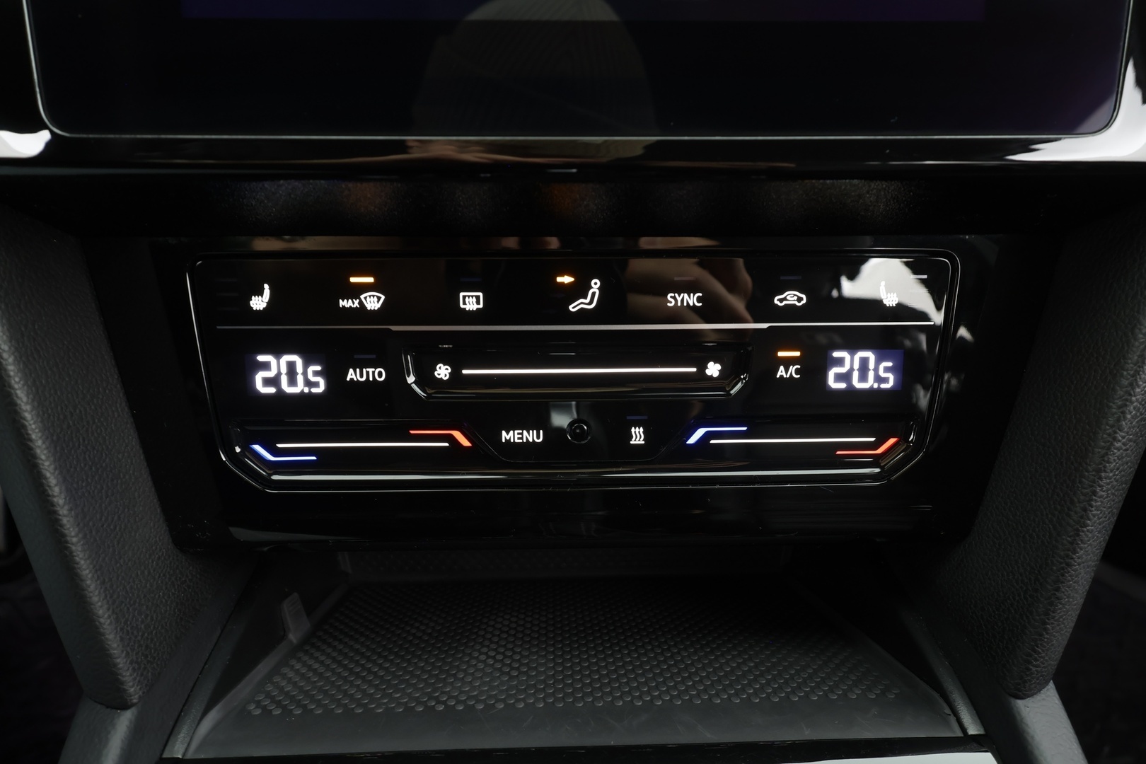 VOLKSWAGEN Passat 2021