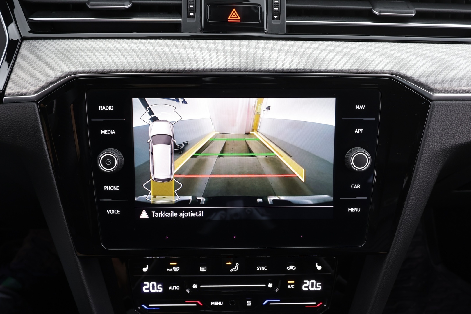 VOLKSWAGEN Passat 2021