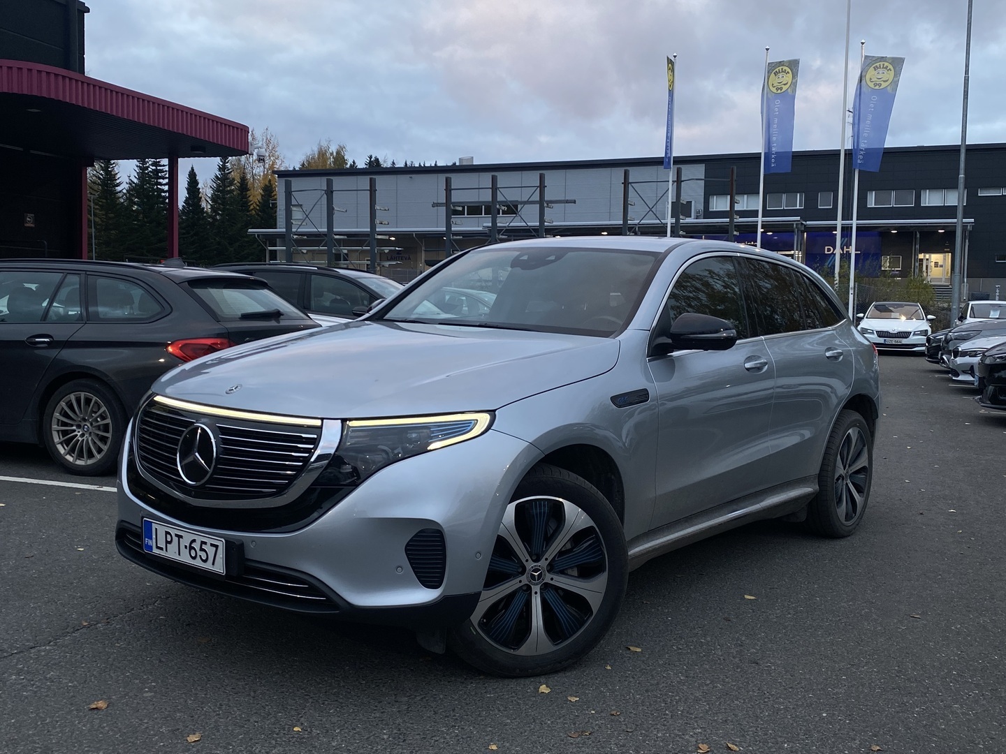 MERCEDES-BENZ EQC 2020