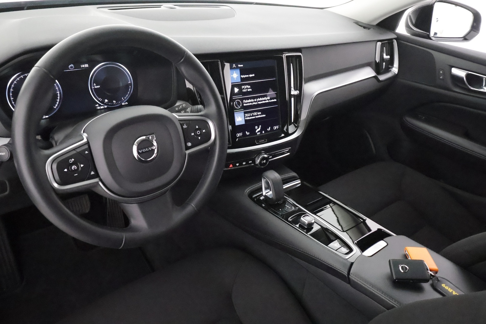 VOLVO V60 2022
