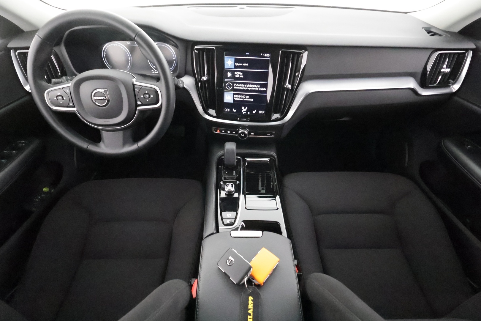 VOLVO V60 2022