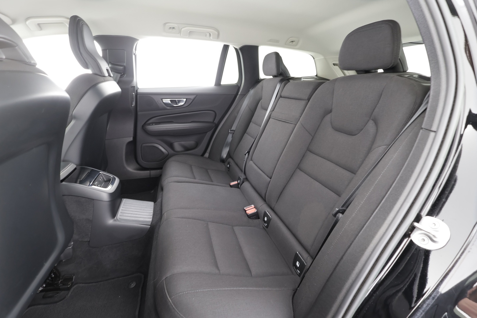 VOLVO V60 2022