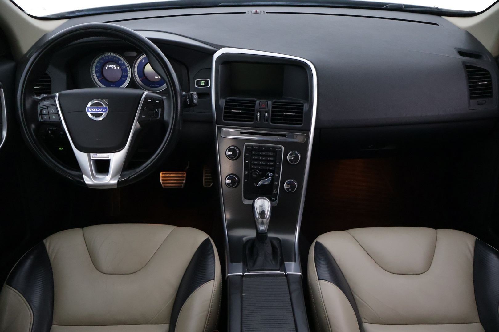 VOLVO XC60 2013