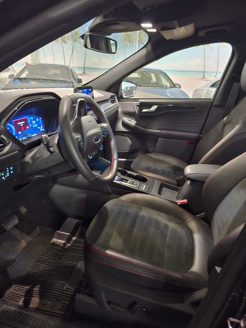FORD Kuga 2024