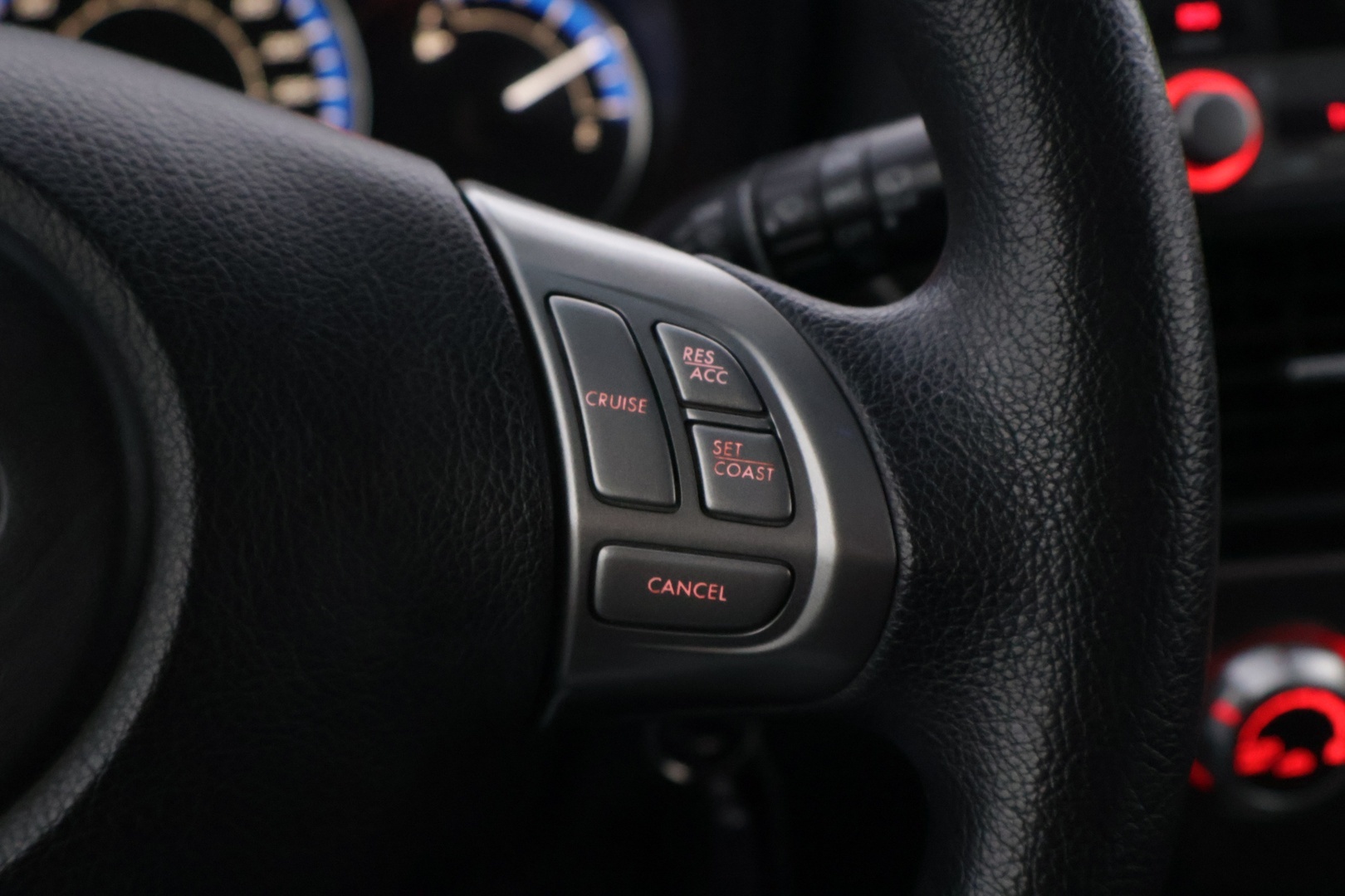 SUBARU Forester 2010