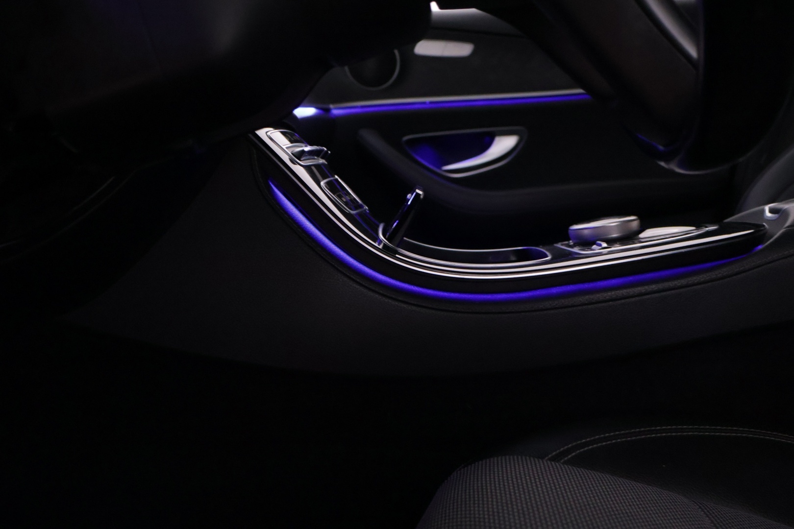 MERCEDES-BENZ E 2017