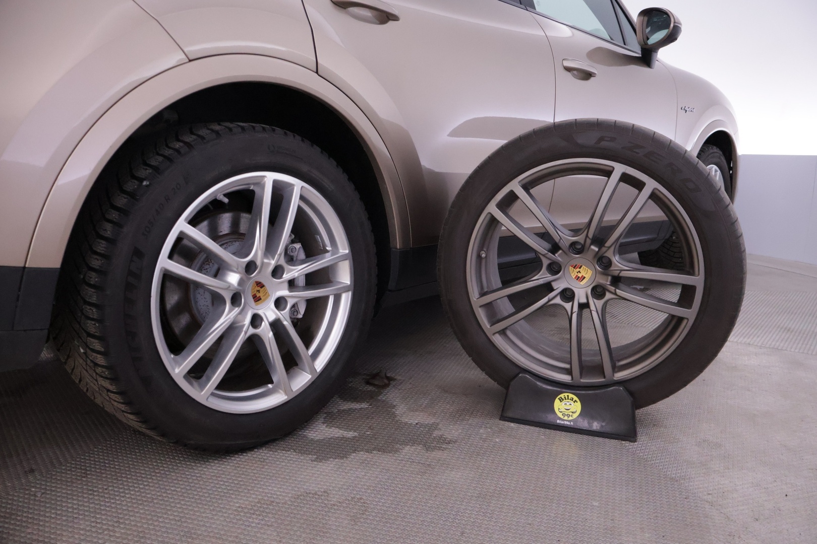 PORSCHE Cayenne 2019